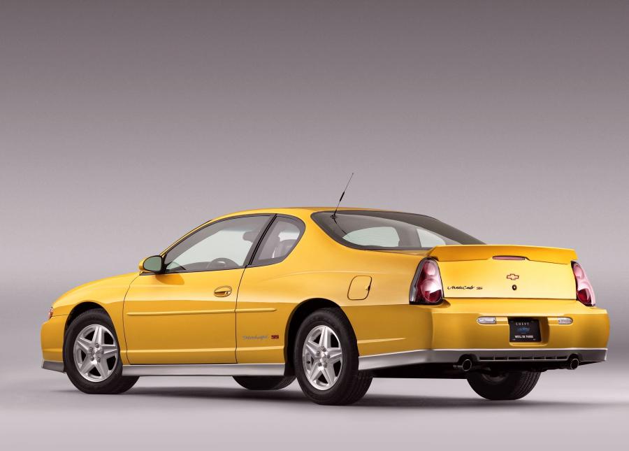  Chevrolet Monte Carlo SS 2000 года  (фото 22 из 35)